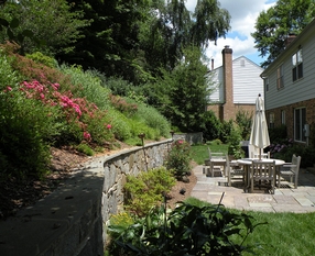 Stone Retaining Wall - McLean